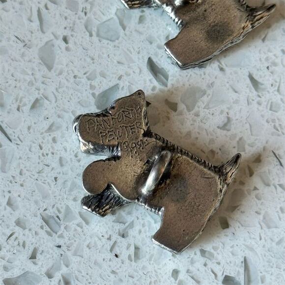 2 Vintage 90s Scottie Dog Danforth Pewter Button Charm 1992 Retired Terrier - Picture 7 of 9